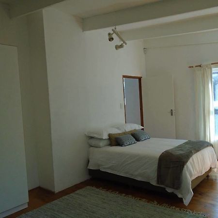 Zen Guesthouse Джефрис Бей Екстериор снимка