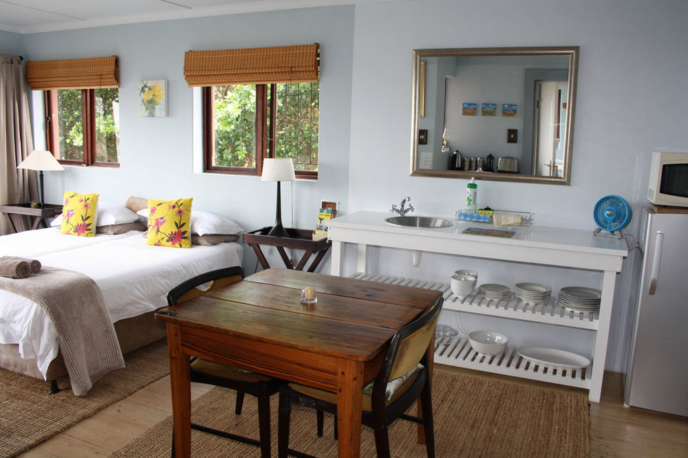 Zen Guesthouse Джефрис Бей Екстериор снимка