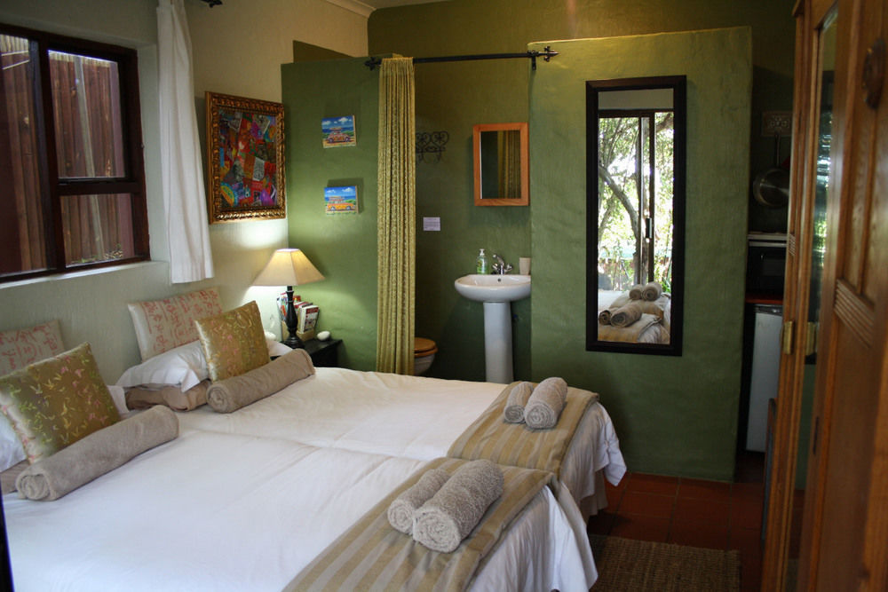 Zen Guesthouse Джефрис Бей Екстериор снимка
